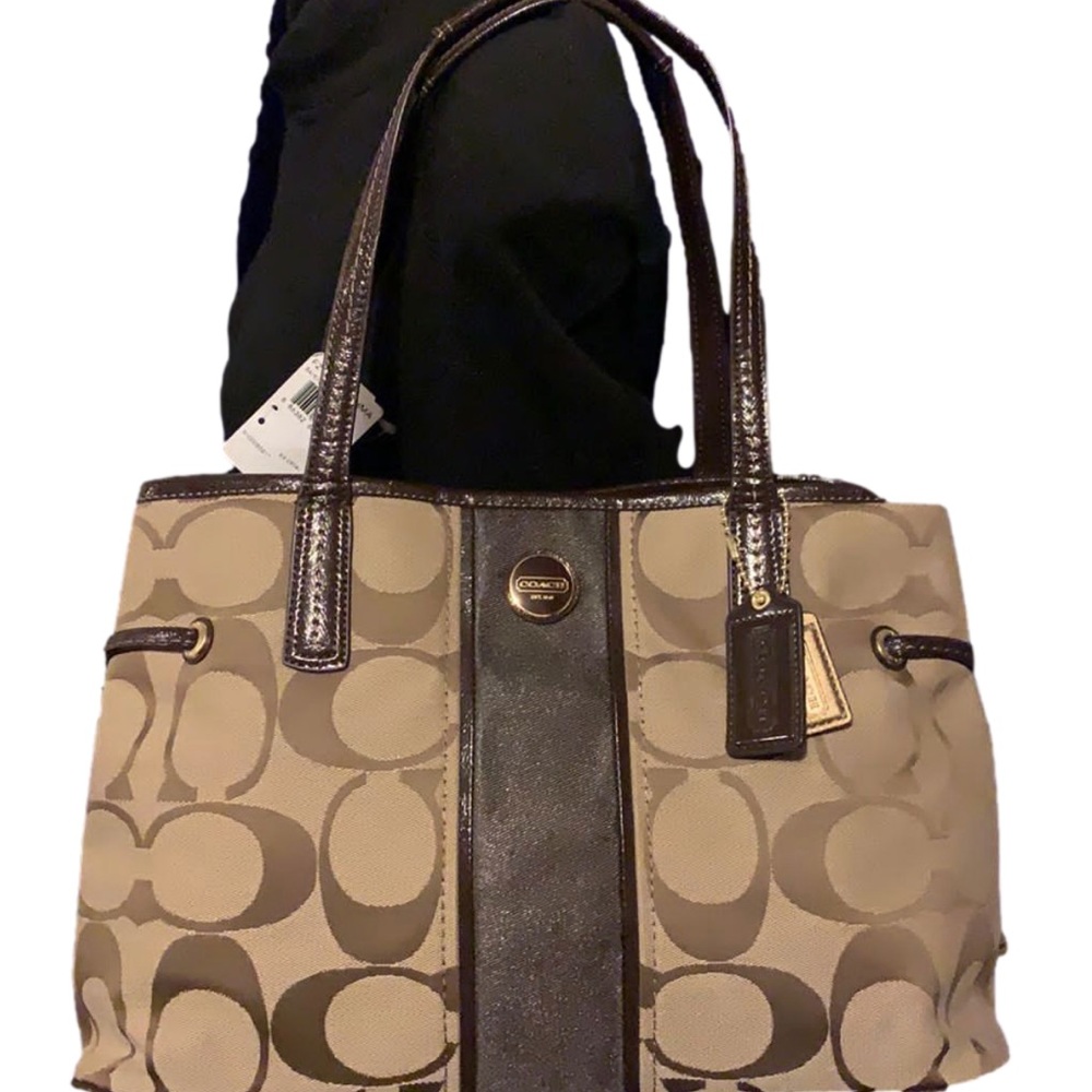 🌻COACH F21949 🌻SIGNATURE KHAKI MAHOGANY CARRYALL